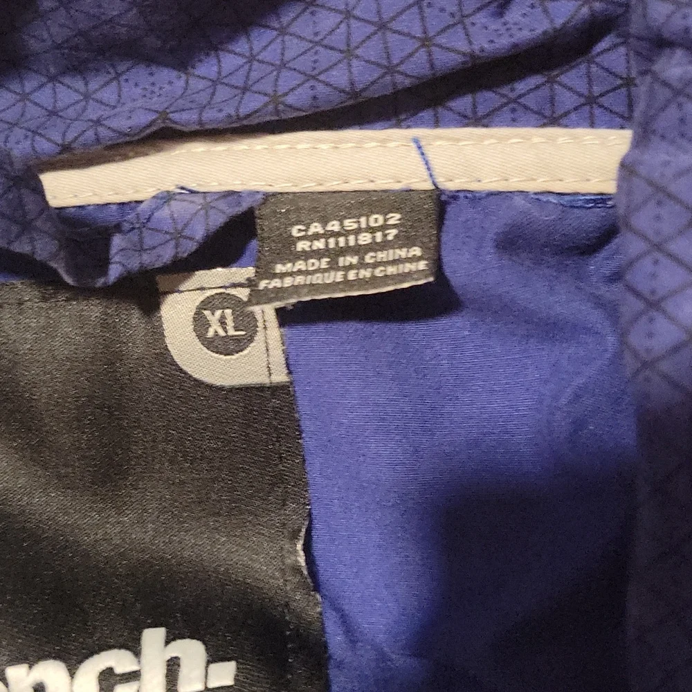 Bench Spring Coat - Picture 6 of 6